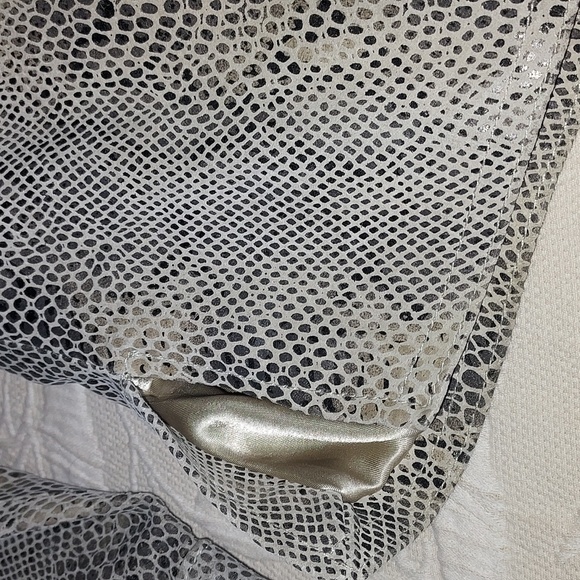 Vintage A.M.I. leather coat jacket - Picture 4 of 8